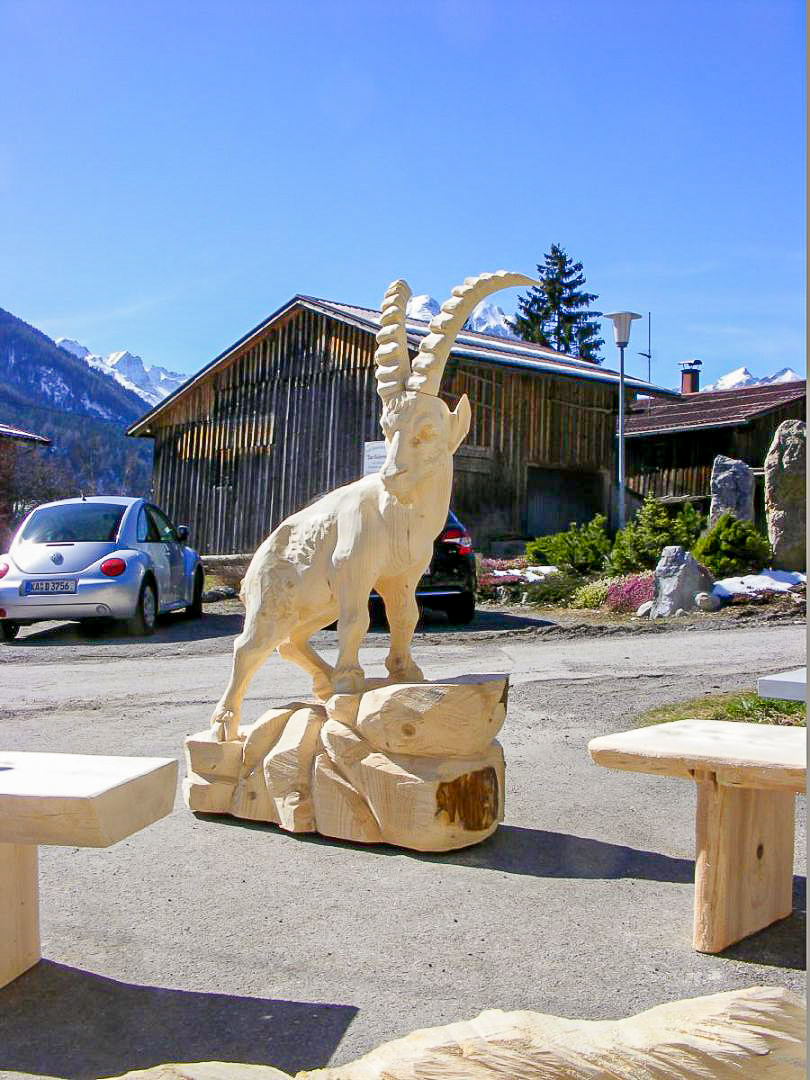 schnitzen-kettensaege-steinbock-05