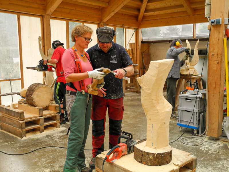 5_Kettensaegenschnitzen-01