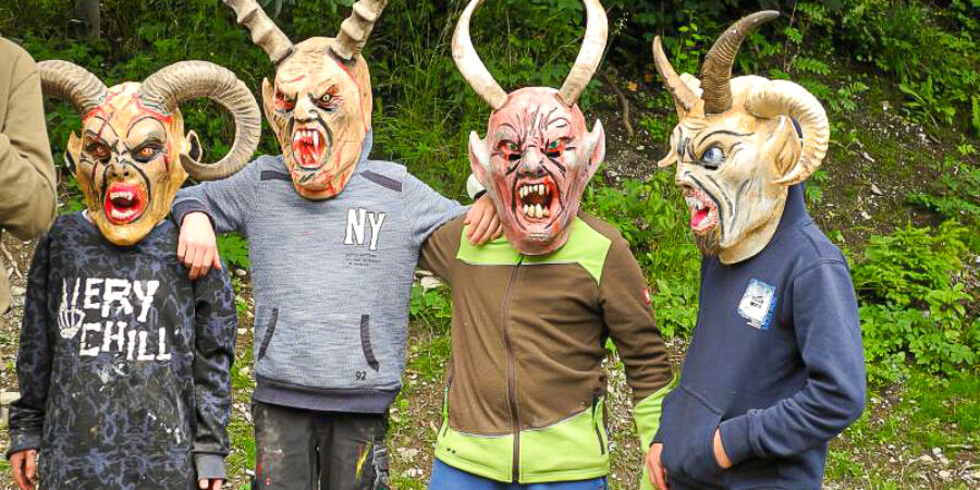 Krampusmaskencamp