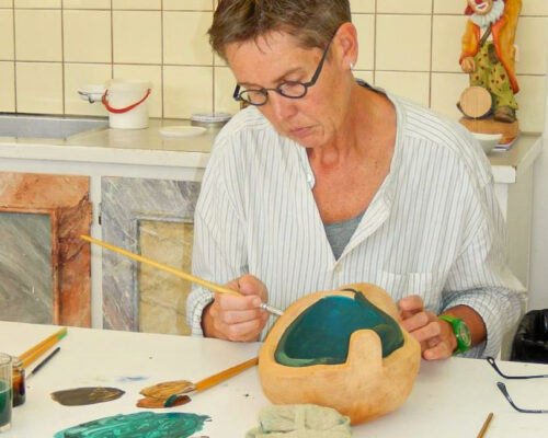 Brauchtums- und Fasnachtsmasken Schnitzen