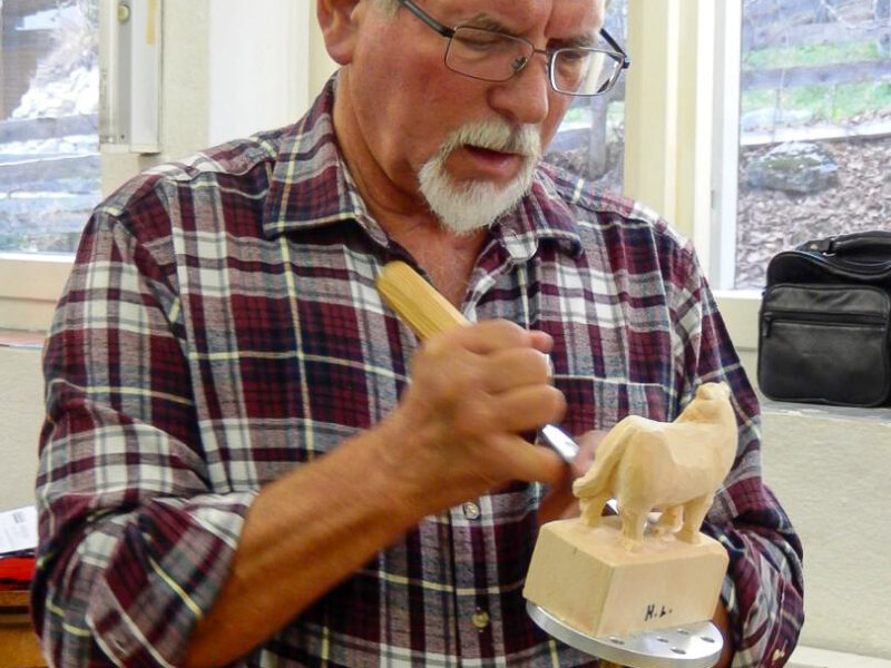 krippenfiguren-schnitzen-kuh-09